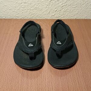 Reef Toddler Sandals – Black Flip Flop Sandals with Back Strap and air cushions